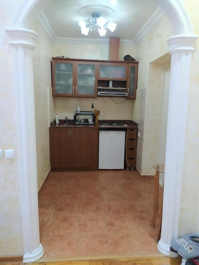 Apartment On 26 May Str Batumi Exteriör bild