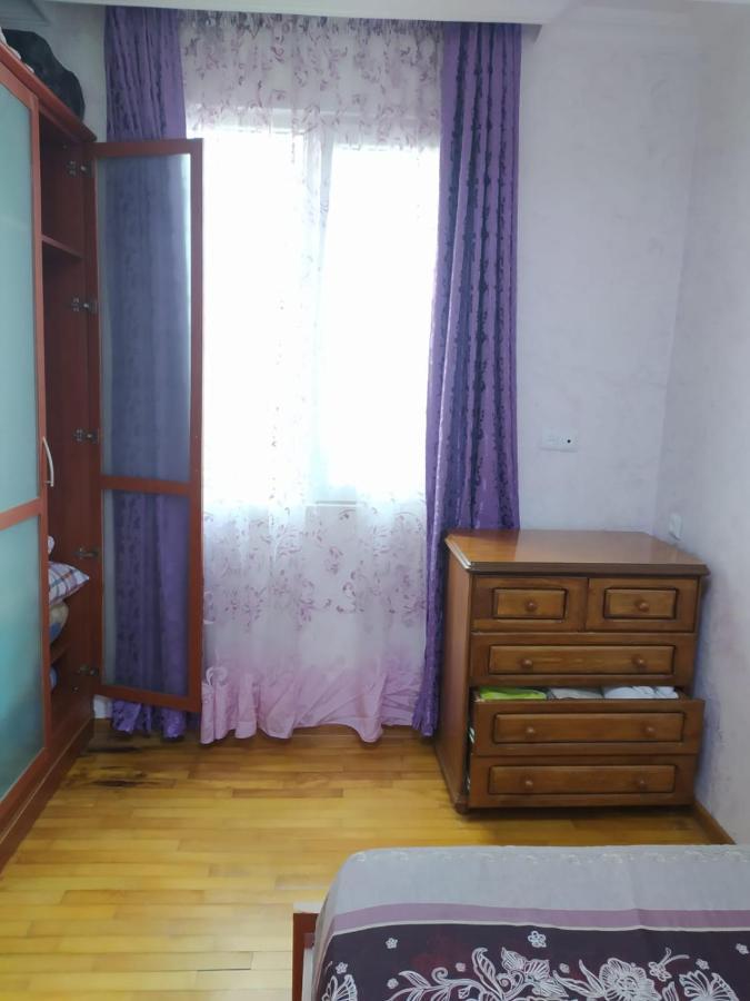 Apartment On 26 May Str Batumi Exteriör bild