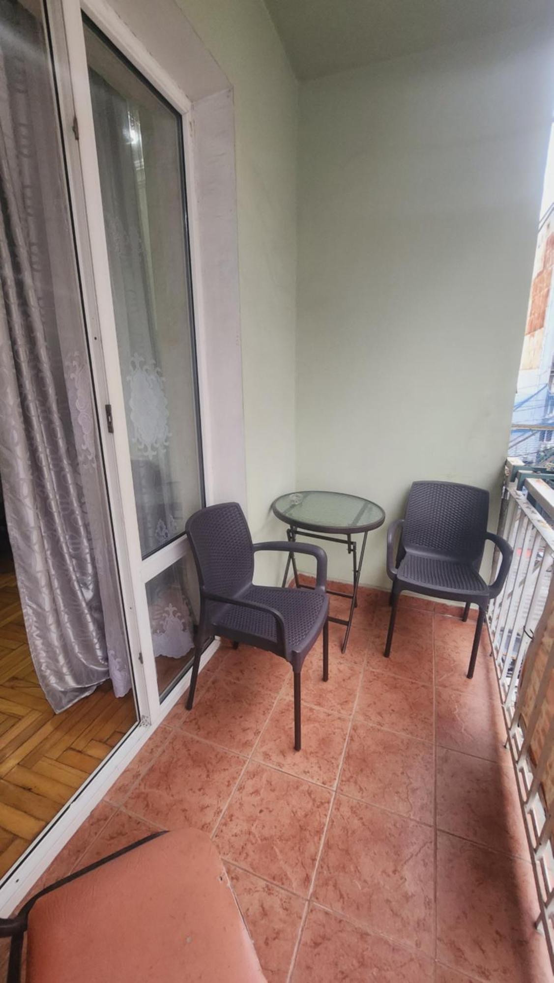 Apartment On 26 May Str Batumi Exteriör bild