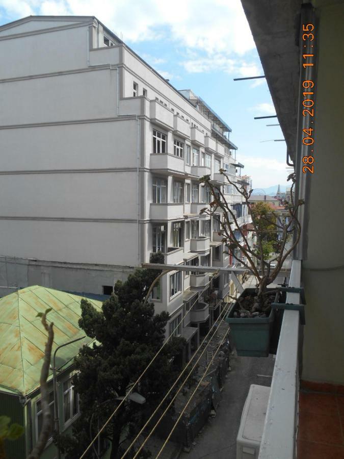 Apartment On 26 May Str Batumi Exteriör bild